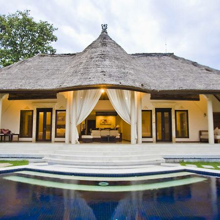 Garden Villa Bali Семиньяк Экстерьер фото
